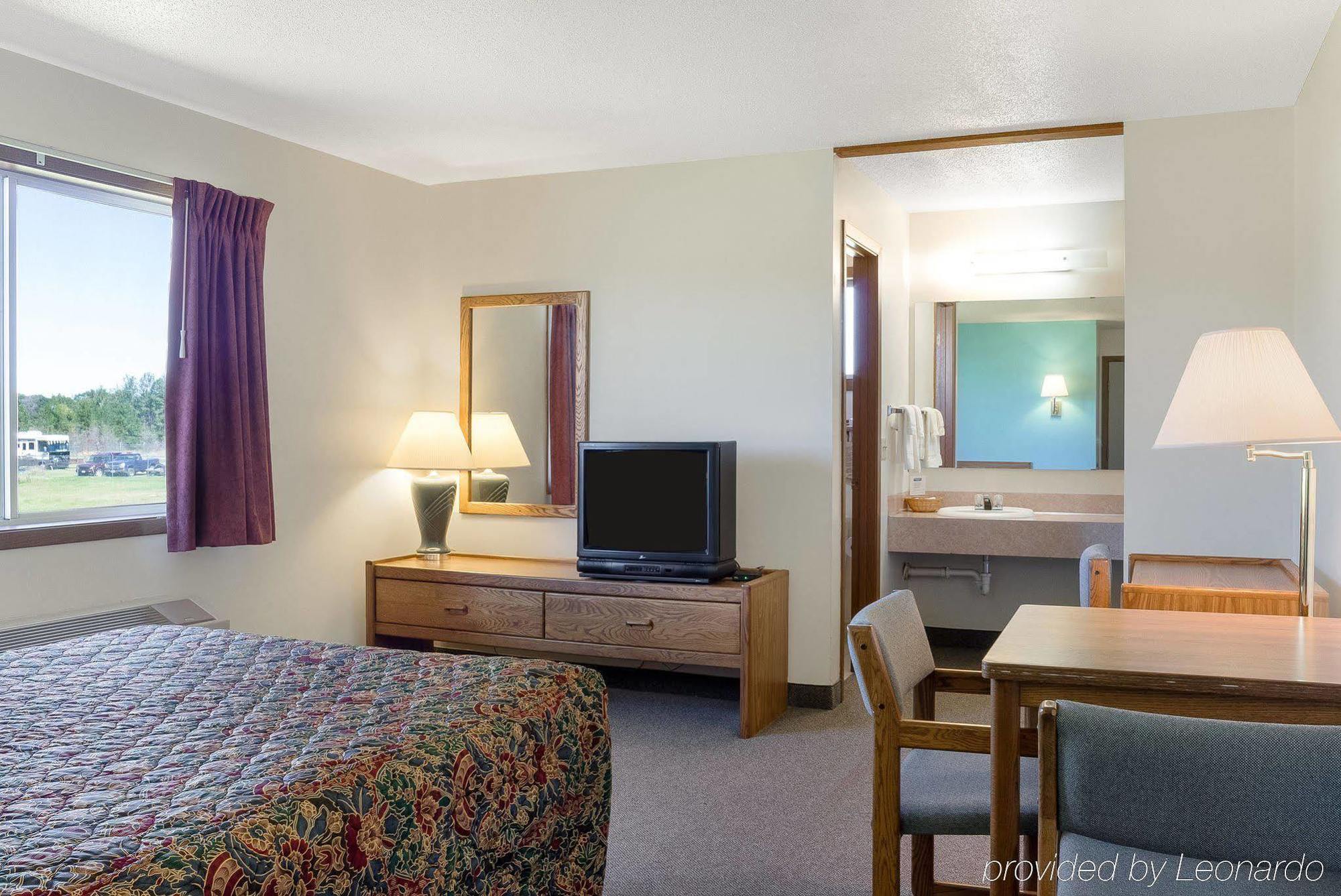Rodeway Inn Pine River Exteriér fotografie
