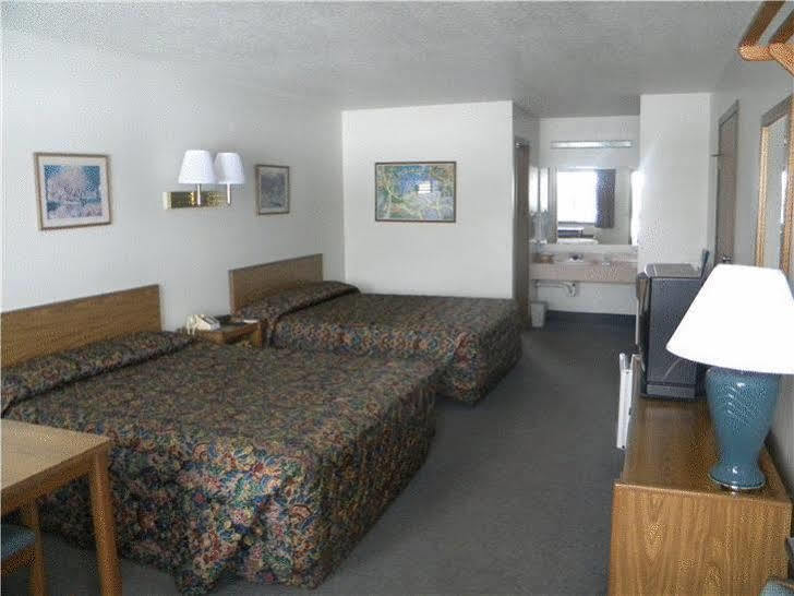 Rodeway Inn Pine River Exteriér fotografie